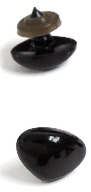 304-528 Носик черный, 17х13мм, 1шт